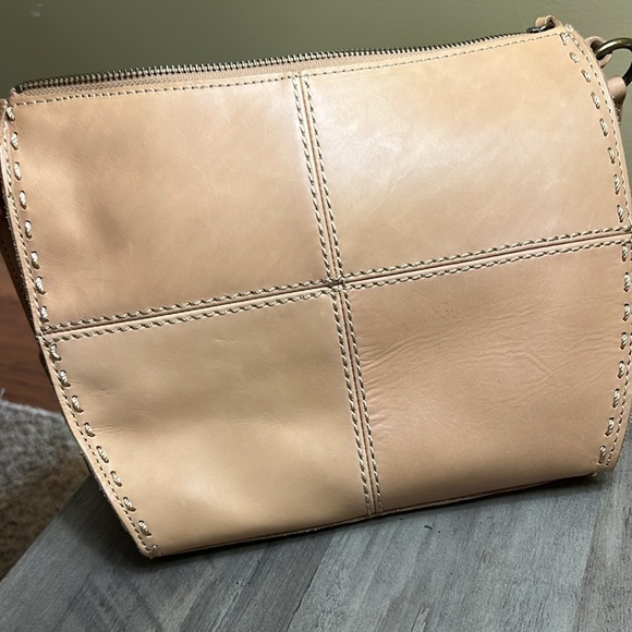 The Sak Tan Leather Crossbody Bag - Picture 4 of 7